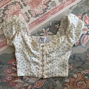 Princess Polly Cream Floral Hook-Front Puff Sleeve Crop Top